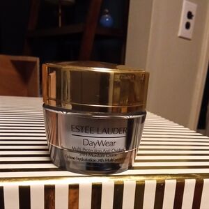 Estee Lauder DayWear Moisturizer .5oz/15ml New without Box, Never Used!!